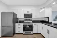 1904 6055 NELSON AVENUE - thumbnail 4