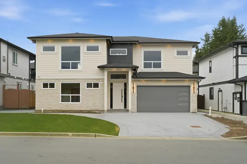 32738 CARTER AVENUE - photo 1 of 28