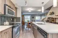208 2110 ROWLAND STREET - thumbnail 5