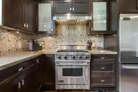 527 2580 LANGDON STREET - thumbnail 20