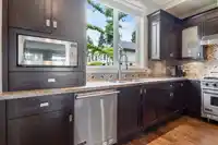 527 2580 LANGDON STREET - thumbnail 21