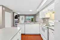 36 2927 FREMONT STREET - thumbnail 12