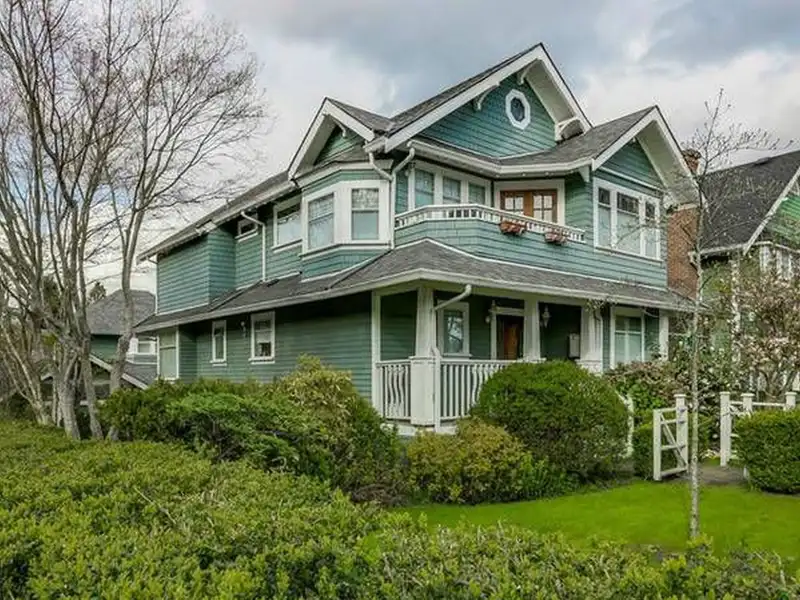 3088 COLUMBIA STREET - photo 1 of 7