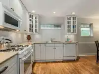 3088 COLUMBIA STREET - thumbnail 5