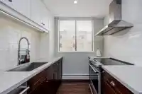 302 540 LONSDALE AVENUE - thumbnail 5