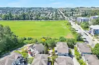 32 20120 68 AVENUE - thumbnail 3