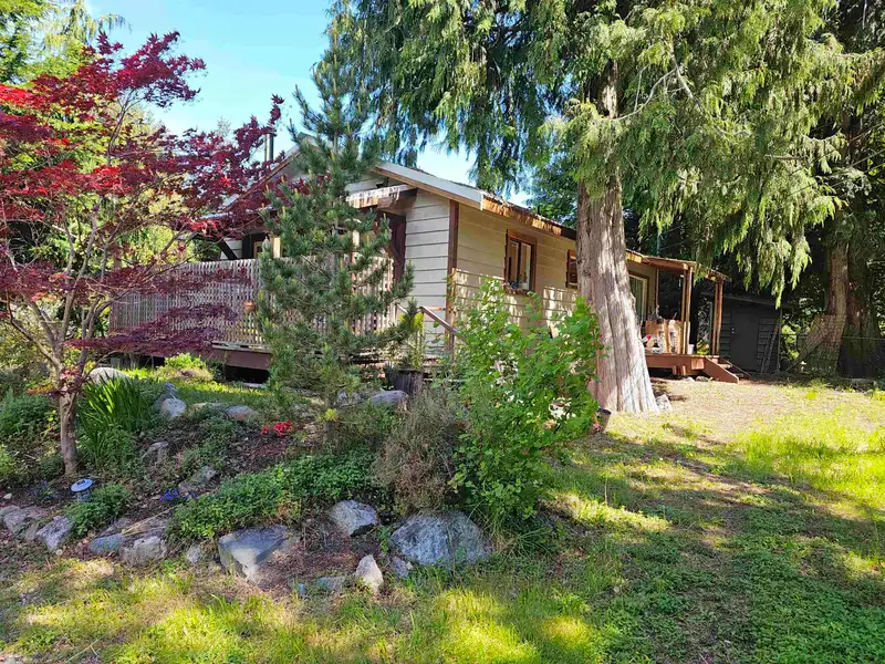 12649 MERRILL CRESCENT - photo 3 of 31