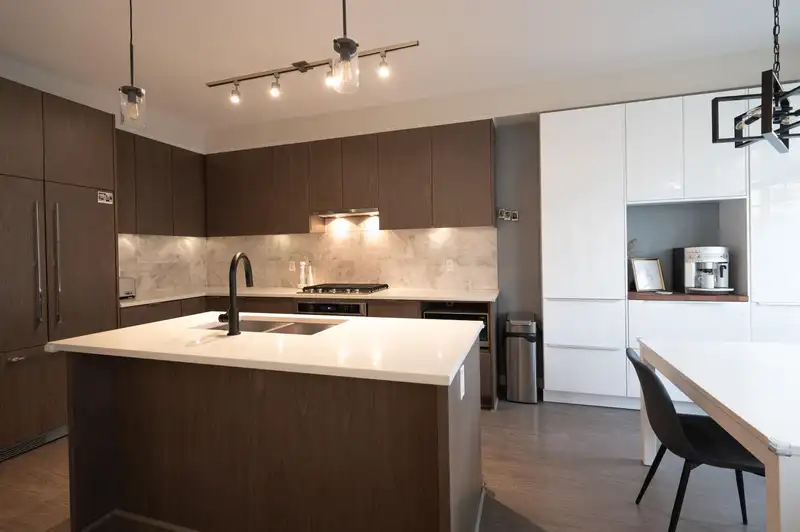 45 5510 ADMIRAL WAY - photo 4 of 15