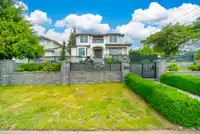 4291 WINNIFRED STREET - thumbnail 2