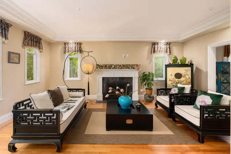 2087 W 18TH AVENUE - photo 3 of 40