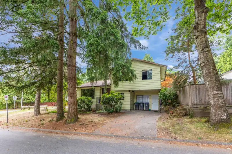 6711 141 STREET - photo 1 of 14