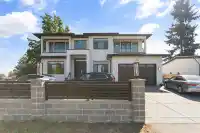 2514 LYNDEN STREET - thumbnail 1