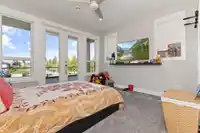2514 LYNDEN STREET - thumbnail 24