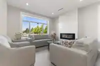 2514 LYNDEN STREET - thumbnail 4