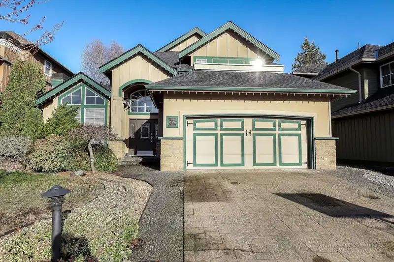 15376 SEQUOIA DRIVE - photo 1 of 40