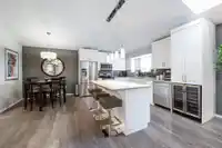 305 19721 64 AVENUE - thumbnail 2