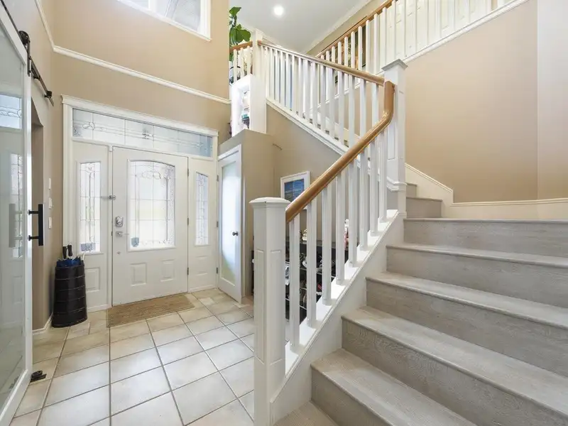 6260 RICHARDS DRIVE - photo 4 of 35