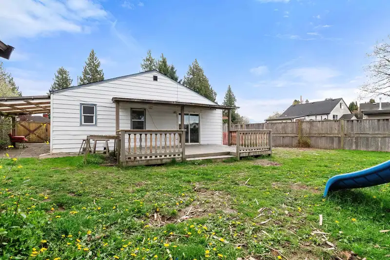 9517 STANLEY STREET - photo 4 of 40