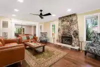 13846 18 AVENUE - thumbnail 3