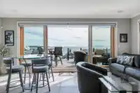 15364 VICTORIA AVENUE - thumbnail 12