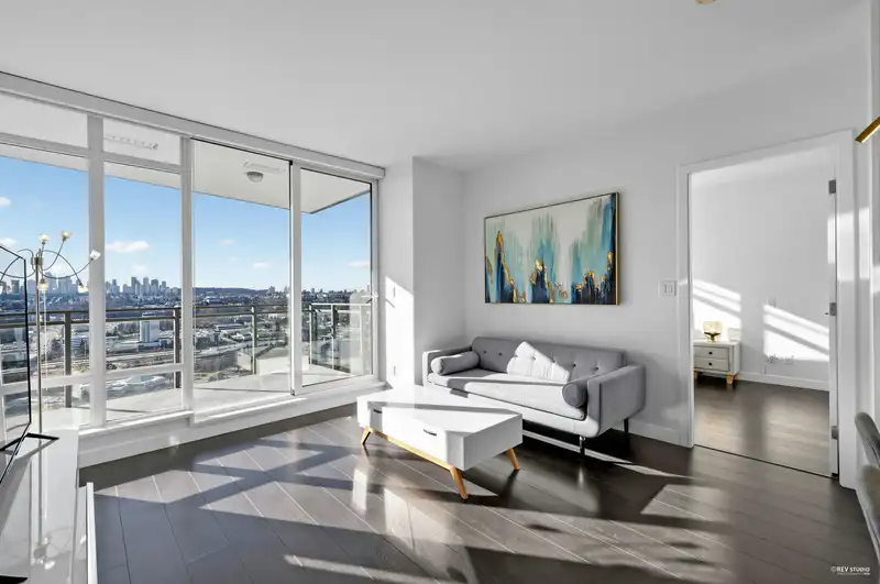 2907 2085 SKYLINE COURT - photo 1 of 40