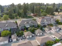 6858 208 STREET - thumbnail 30