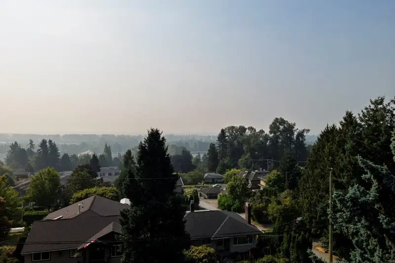4157 PORTLAND STREET - photo 4 of 9
