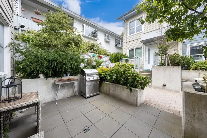 7887 FRENCH STREET - photo 3 of 30