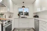 9759 GEORGE STREET - thumbnail 13