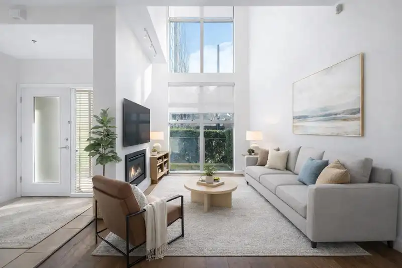1237 RICHARDS STREET - photo 3 of 25