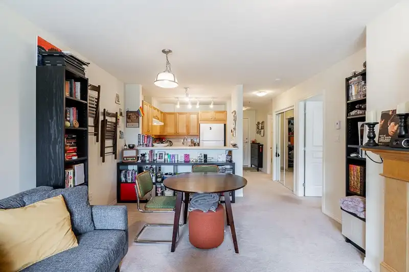 306 2929 W 4TH AVENUE - photo 3 of 28