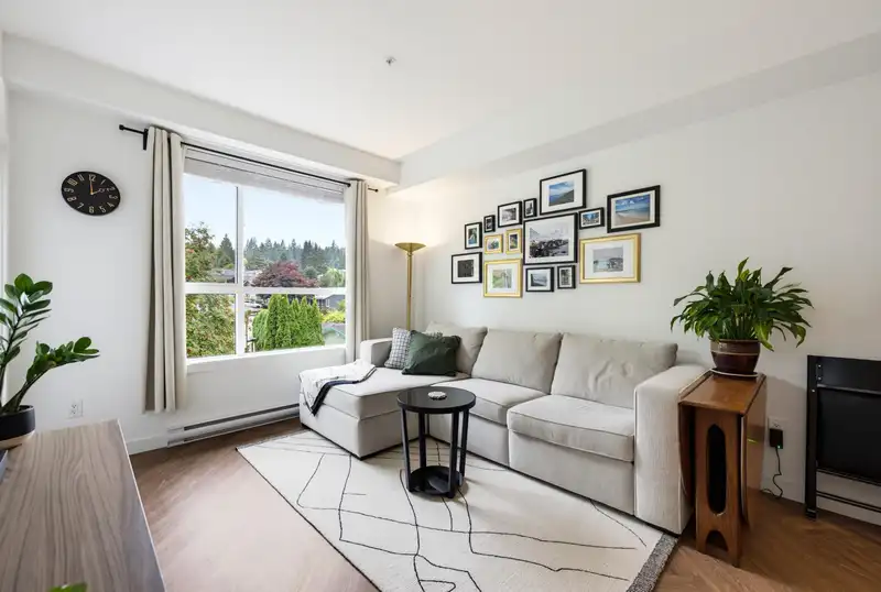 615 3229 ST JOHNS STREET - photo 4 of 39