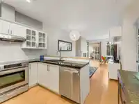 210 1675 W 10TH AVENUE - thumbnail 4