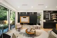 1 2764 W 14 AVENUE - thumbnail 3