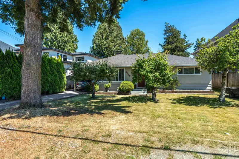 8726 154B STREET - photo 1 of 37