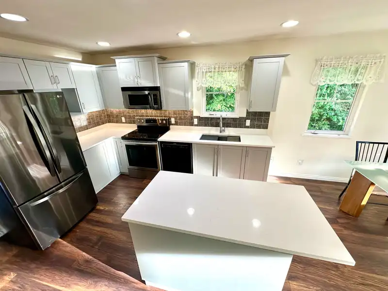 328 3000 RIVERBEND DRIVE - photo 1 of 40