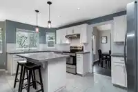 8420 215 STREET - thumbnail 13