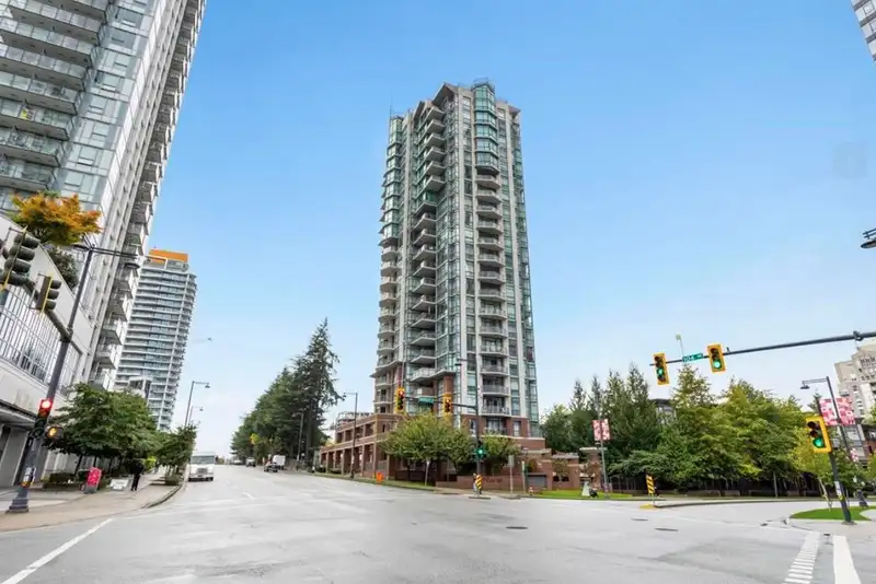 801 13399 104 AVENUE - photo 2 of 18