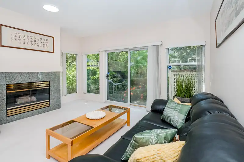 11 8300 JONES ROAD - photo 4 of 40