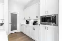 20422 78B AVENUE - thumbnail 11