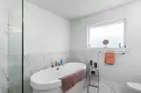 20422 78B AVENUE - thumbnail 23