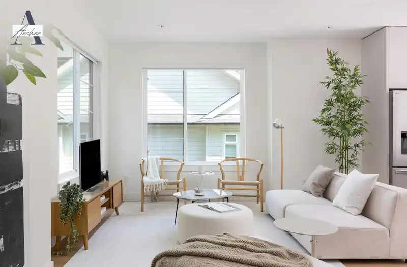 62 14285 64 AVENUE - photo 2 of 22
