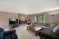 22742 76B AVENUE - thumbnail 4