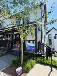 205 1306 LAVAL SQUARE - thumbnail 2
