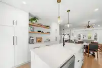 20962 93A AVENUE - thumbnail 3