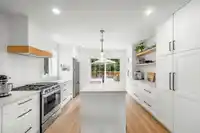 20962 93A AVENUE - thumbnail 4