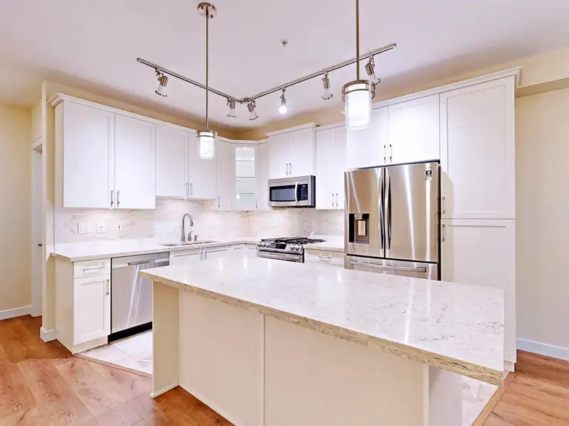 103 8526 202B STREET - photo 4 of 27