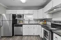 218 5710 201 STREET - thumbnail 11