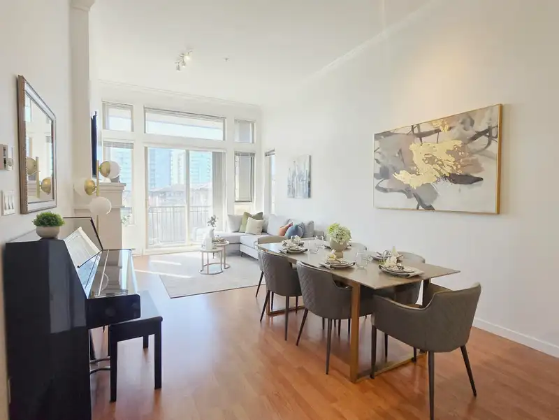 1427 5133 GARDEN CITY ROAD - photo 1 of 32