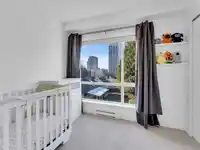 120 609 SYDNEY AVENUE - thumbnail 16
